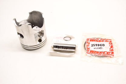 New Wiseco 711M06600 Piston Kit NOS