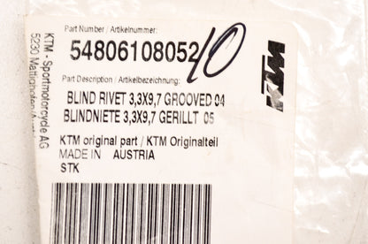 Blind Rivet 3.3x9.7 Qty 2 NOS
