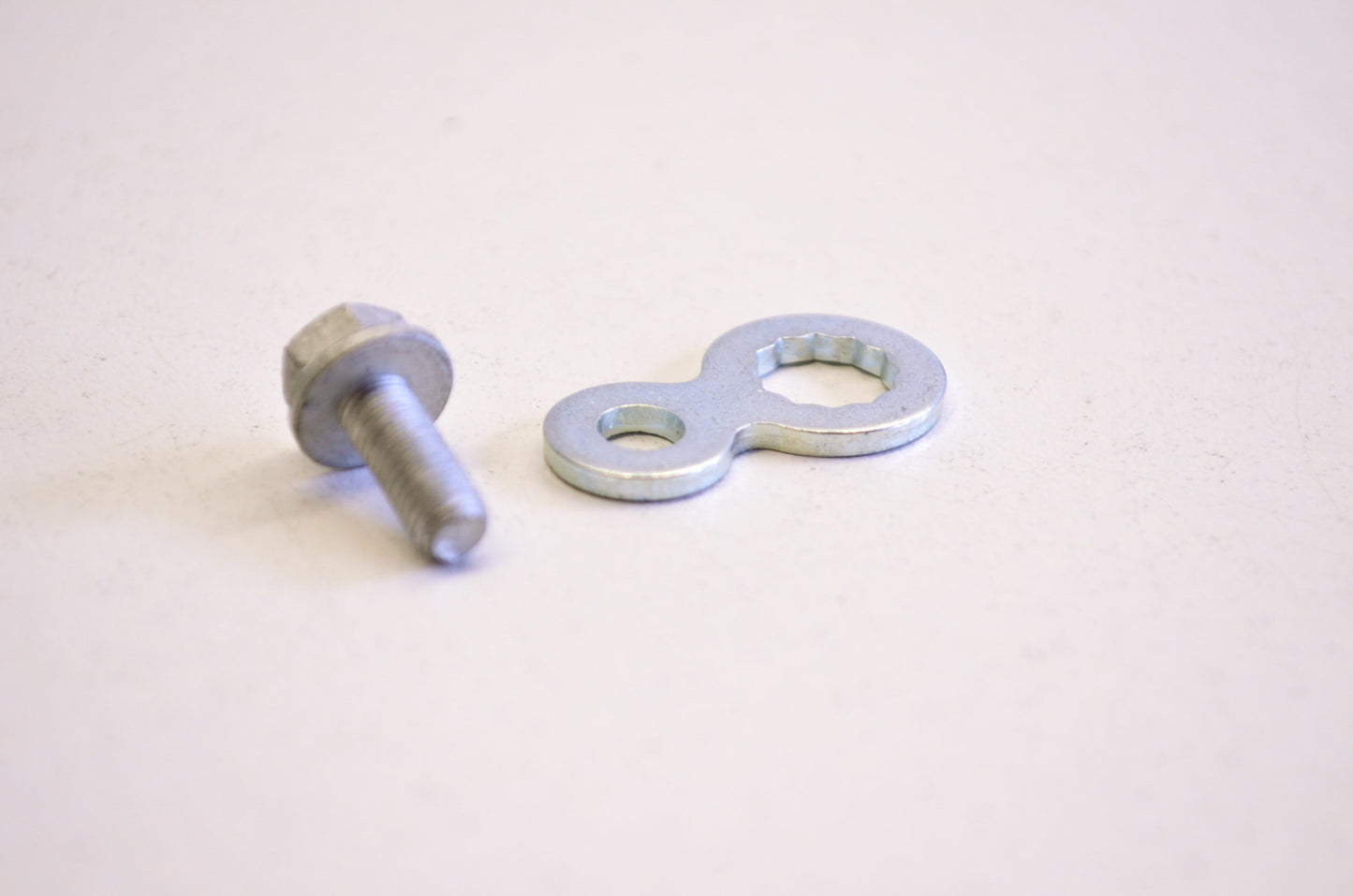Lock Metal Sheet Kit 2mm NOS