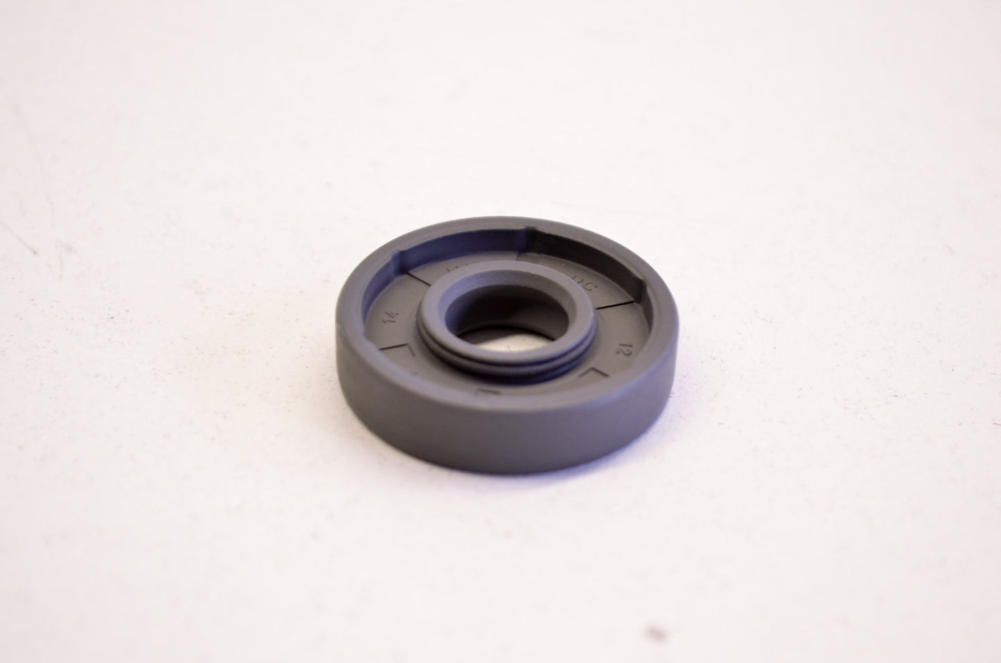 OEM KTM 760123073 Shaft Seal Ring 12X30X7 PTFE NOS
