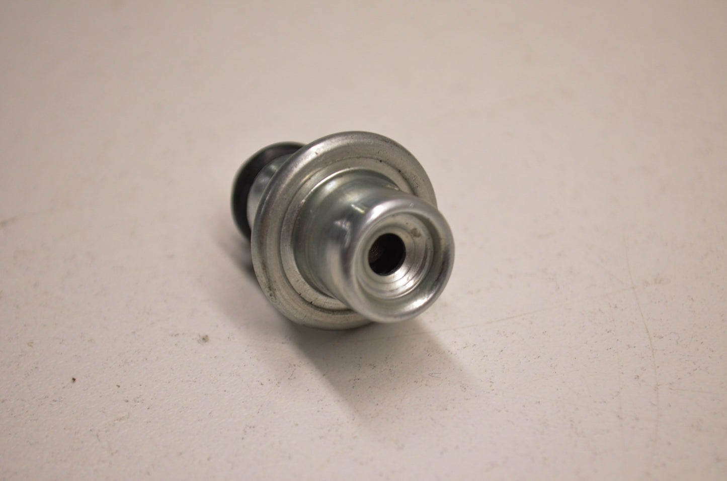 New Cycleworks Fuel Pressure Regulator Without Pipe NOS