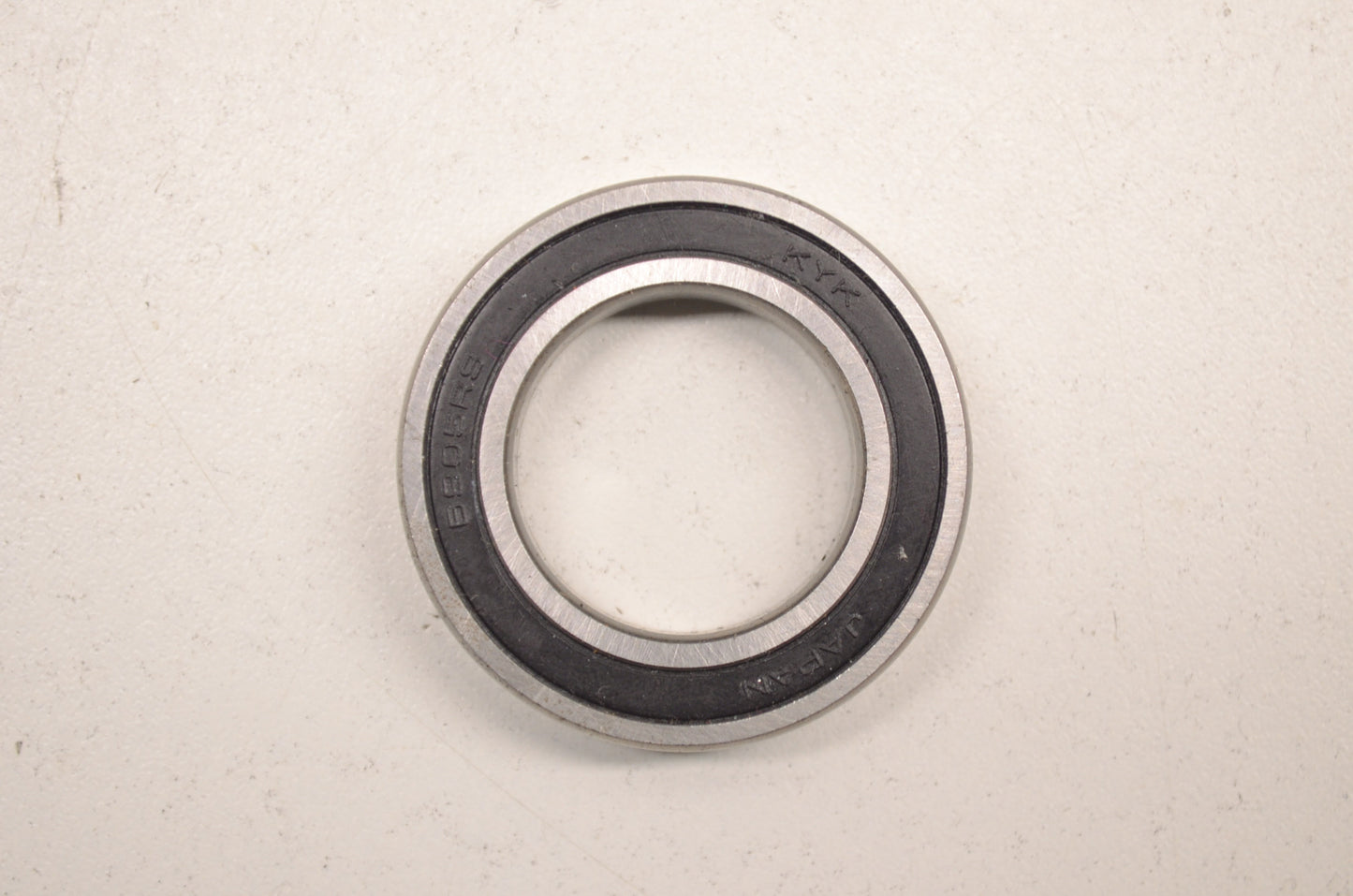 New KYK Bearing NOS