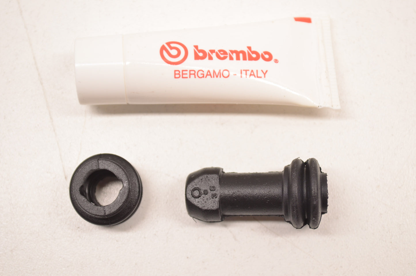 New Brembo KTM Brake Caliper Short Cup Kit NOS