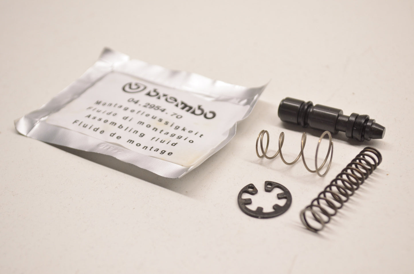KTM Handbrake Cylinder Piston Repair Kit 12mm NOS