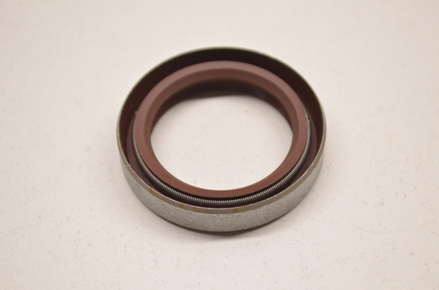 New Aftermarket Oil Seal 25x35x7mm NOS