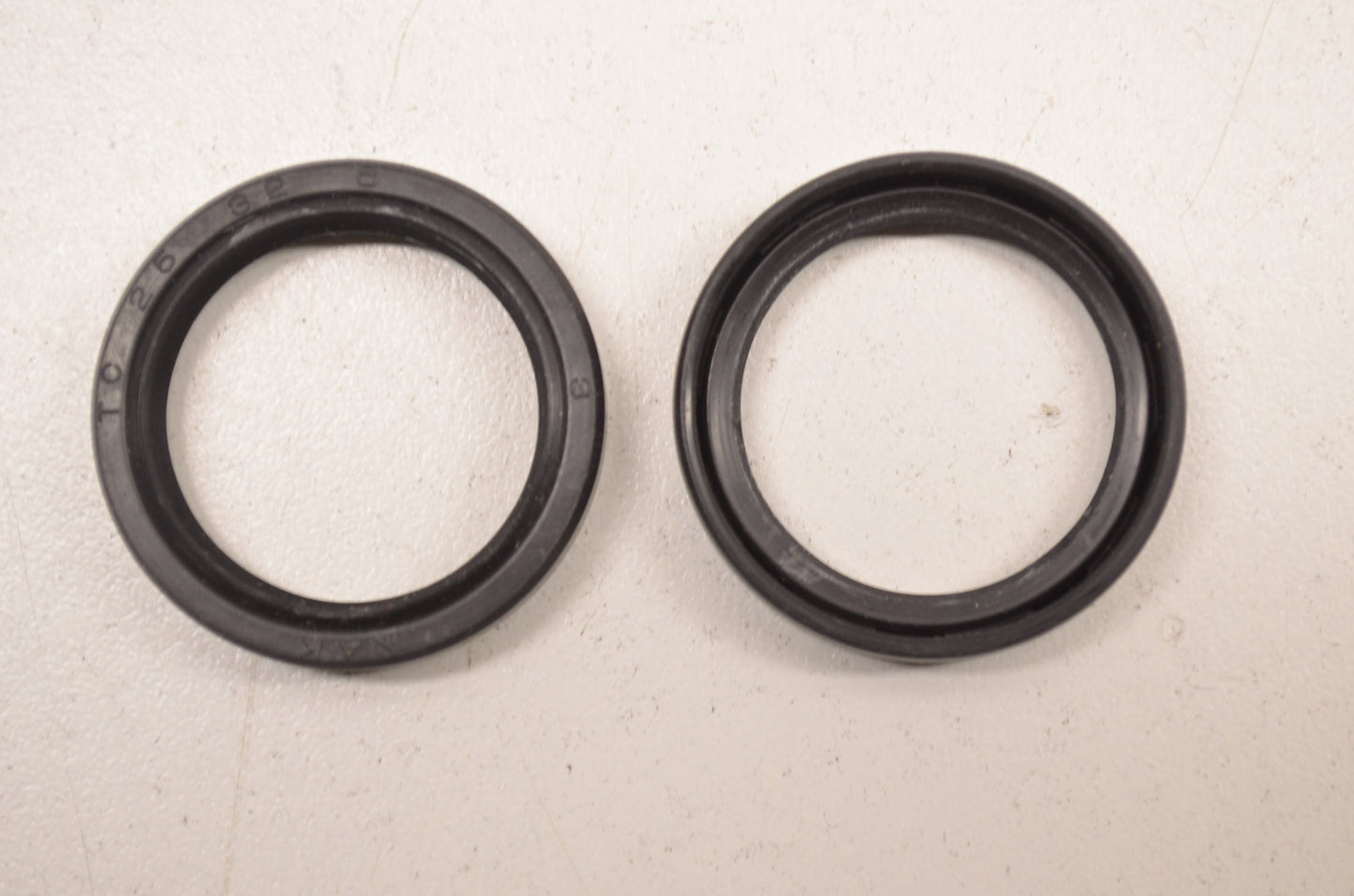 New NAK Oil Seal 25x32x6mm QTY 2 NOS