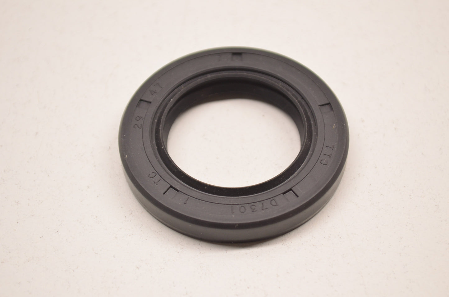New TTO Oil Seal 29x47x7mm NOS
