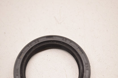 New KOK Oil Seal 32x43x7mm NOS