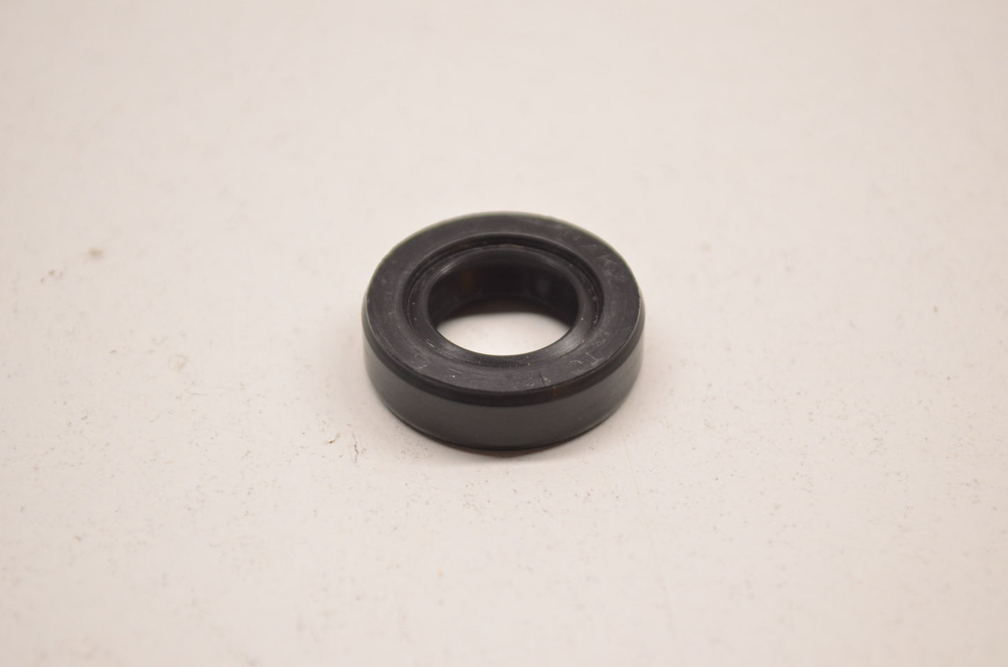 New NAK Oil Seal 12x22x6mm NOS