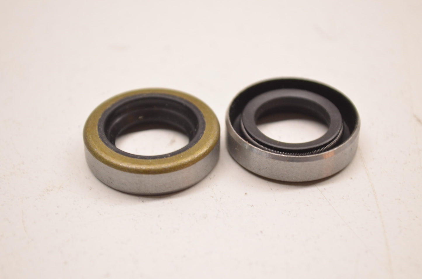 New NAK Oil Seal 14x24x6mm QTY 2 NOS