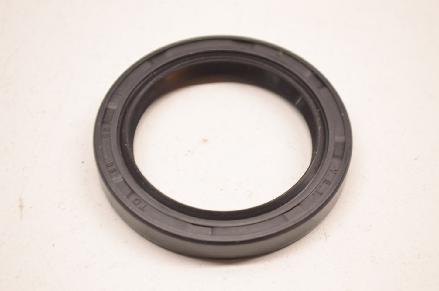 New Aftermarket Oil Seal 38x52x7mm NOS