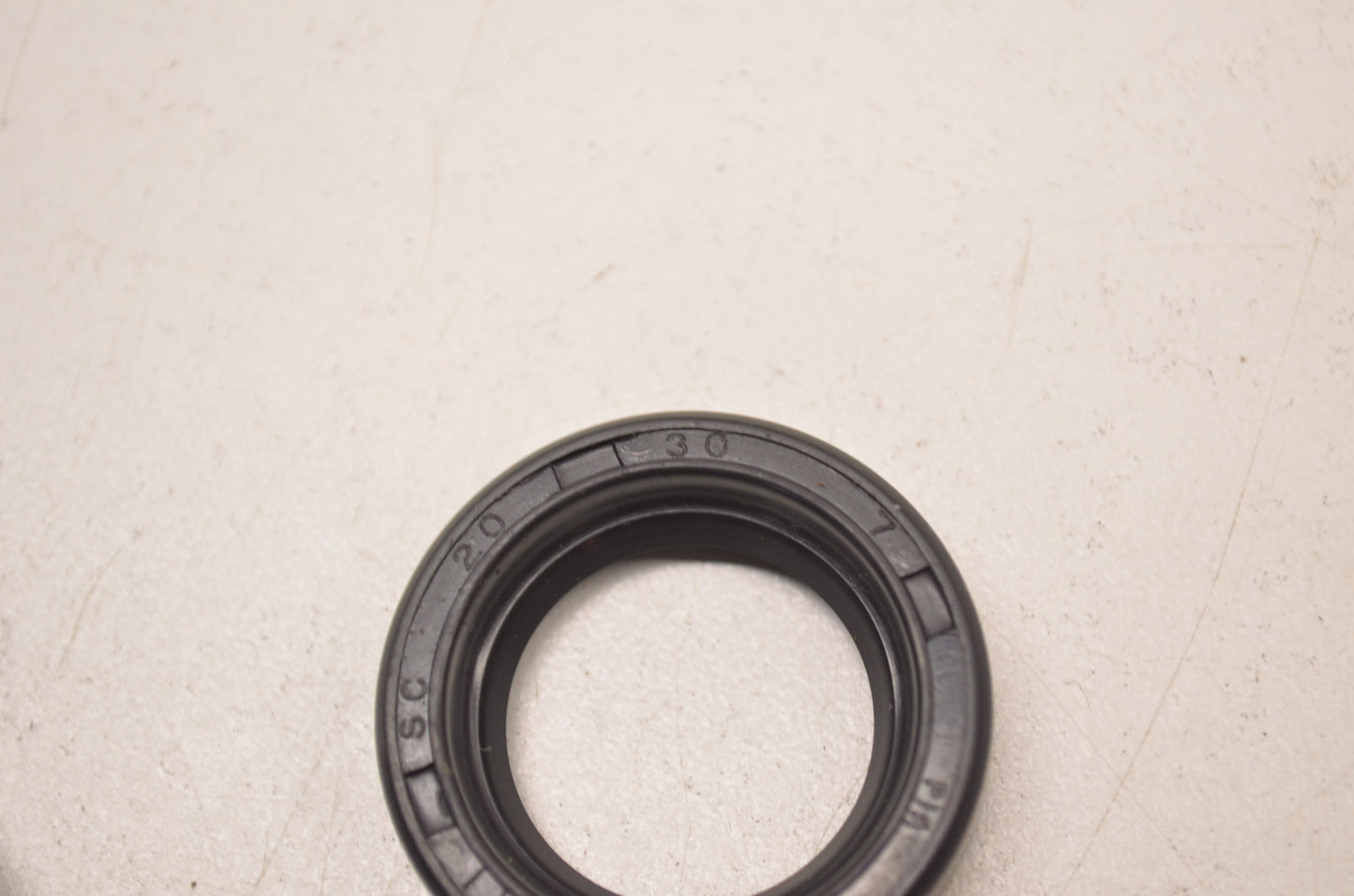 New PIA Oil Seal 20x30x7mm QTY 2 NOS