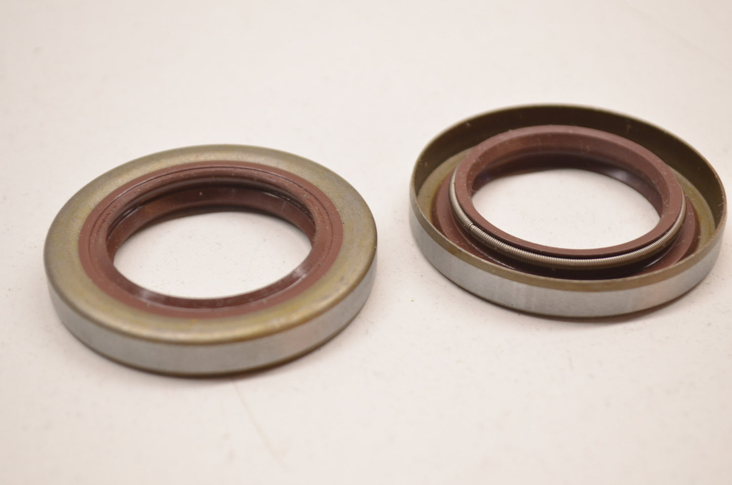 New NAK Oil Seal 30x47x7mm QTY 2 NOS