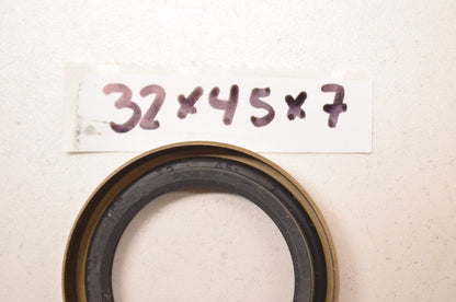 New TTO Oil Seal 32x45x7mm QTY 2 NOS