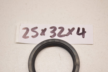New Aftermarket Oil Seal 25x32x4mm NOS