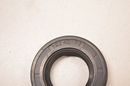 New Aftermarket Oil Seal 22x40x7mm QTY 2 NOS