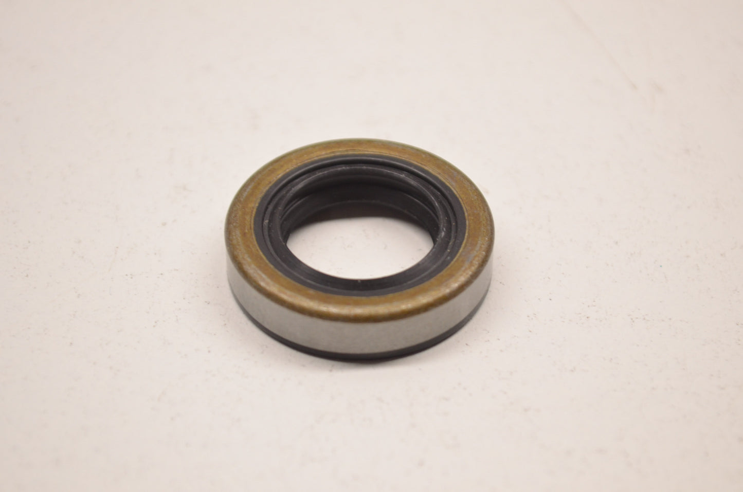 New SDA Oil Seal 18x30x7mm NOS