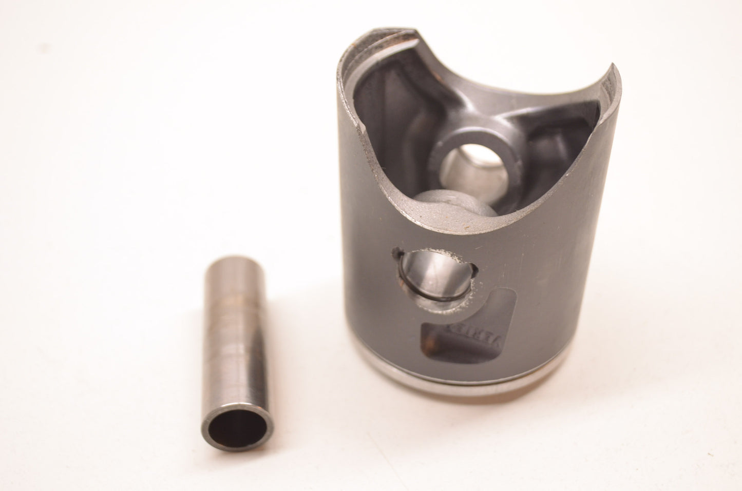 OEM KTM 54830007200, 54830007300 Piston Kit