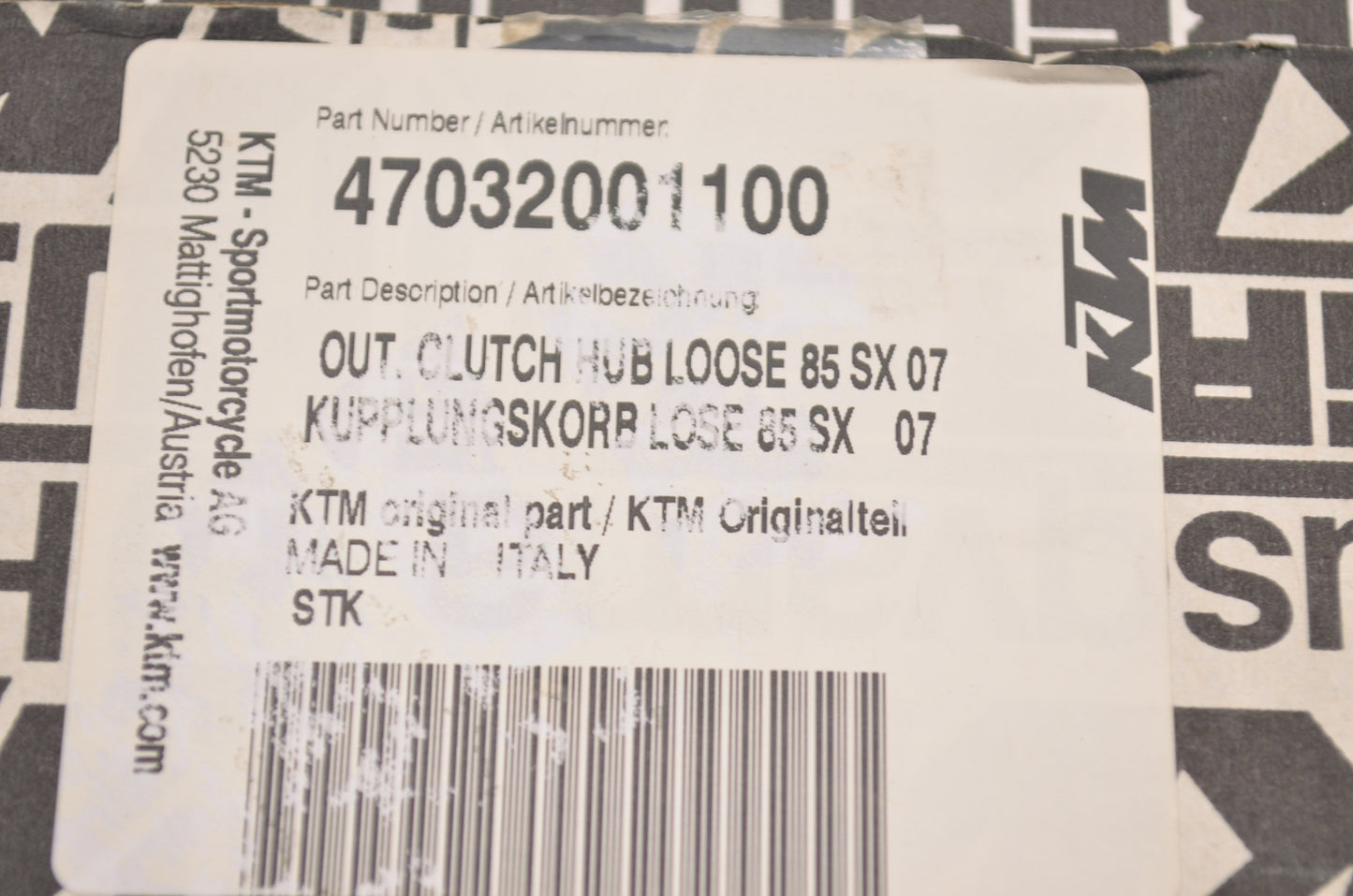 OEM KTM 47032001100 Outer Clutch Hub NOS