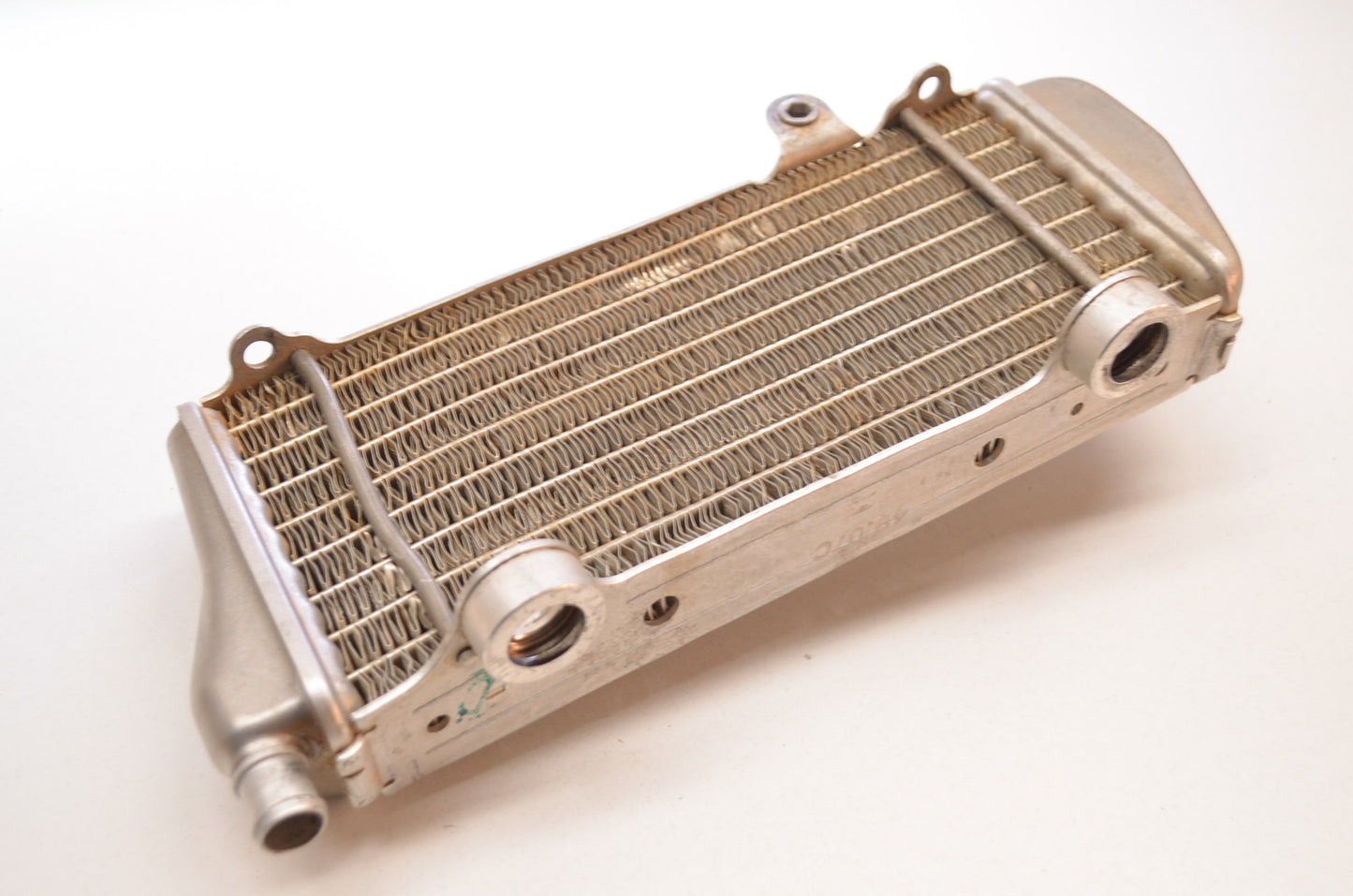 Left Side Radiator 45519U