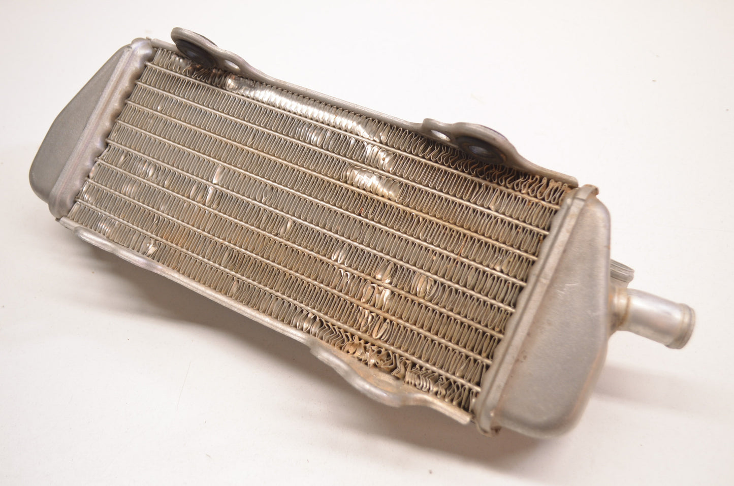 Right Side Radiator 45285