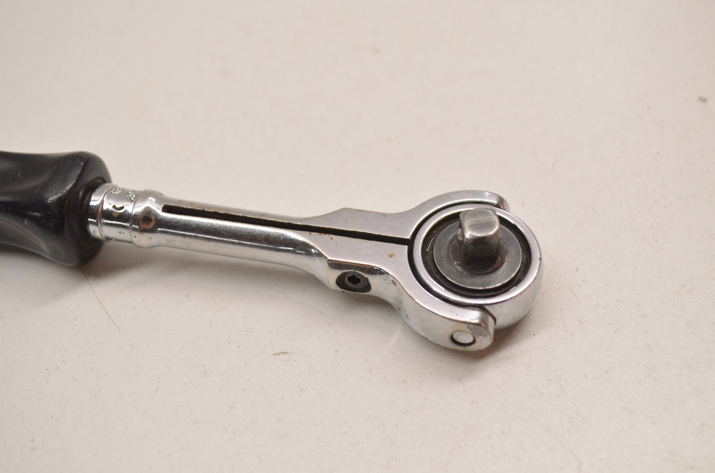 Swivel Head Ratchet 1/4' Drive