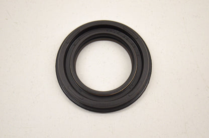 OEM Yamaha 93103-32M01-00 Oil Seal Type SW NOS