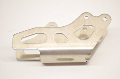 OEM Yamaha 2S2-22128-70-00 Thrust Cover 1 NOS