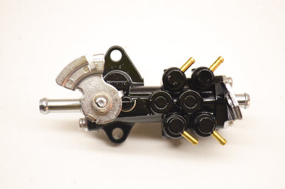 Oil Injection Pump NOS