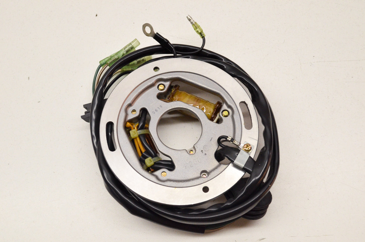 New OEM Yamaha 6R8-85560-00-00 Base Assembly NOS