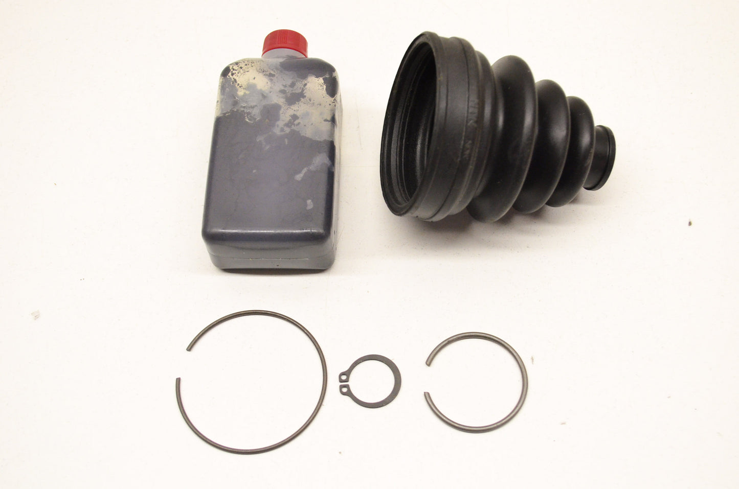 OEM Yamaha 5KM-2530Y-11-00 Double Offset Boot Set NOS
