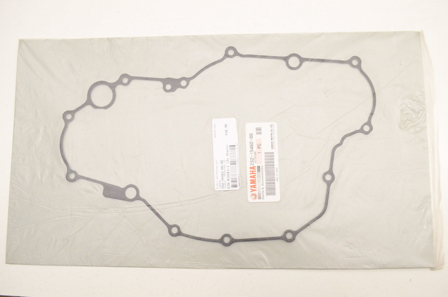 New OEM Yamaha Crankcase Cover Gasket NOS