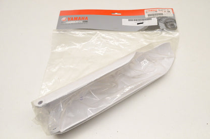 OEM Yamaha 1C3-2315J-10-00 Right Protector 2 NOS