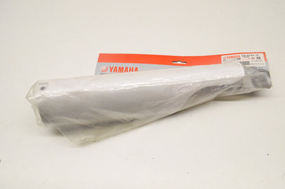 OEM Yamaha 1C3-2315J-10-00 Right Protector 2 NOS