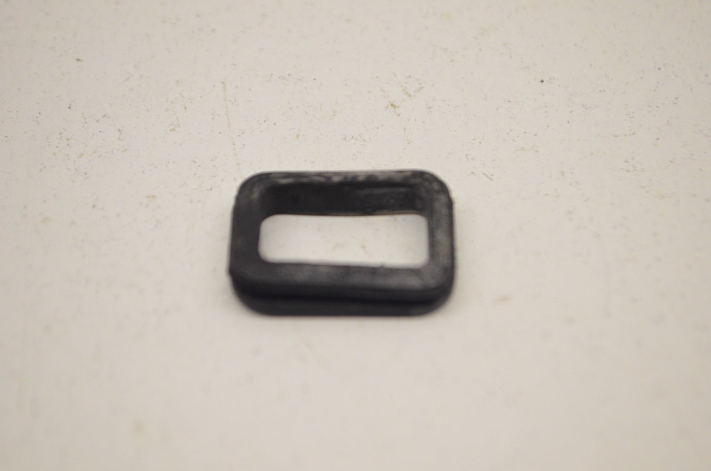 OEM Yamaha 1YW-2639G-00-00 Seal