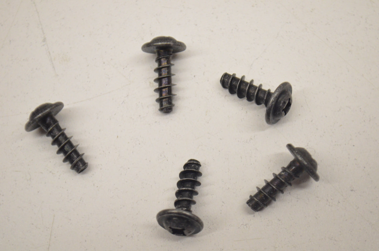 OEM Yamaha 90167-06800-00 Tapping Screw Qty 5 NOS