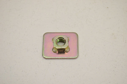 OEM Yamaha 42N-28317-00-00 Emblem Nut NOS