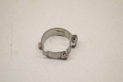 OEM Yamaha 5PX-2411M-00-00 Clip NOS