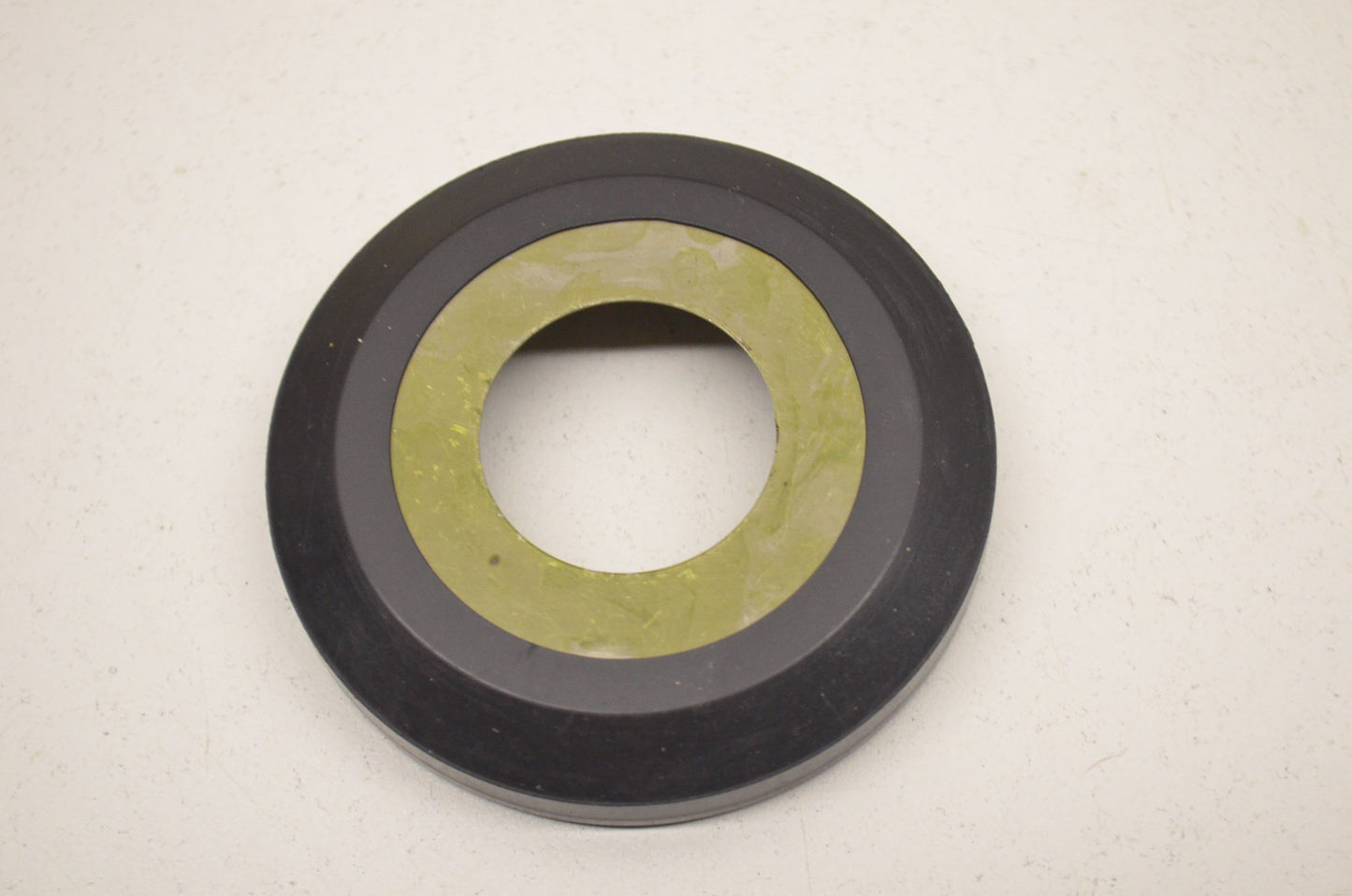 OEM Yamaha 4DN-23416-20-00 Ball Race Cover 2 NOS