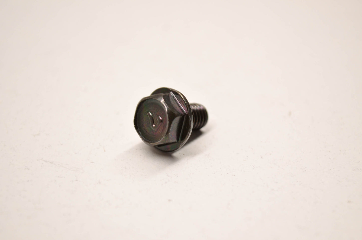 OEM Kawasaki 130J0610 Flanged Bolt 6X10 NOS