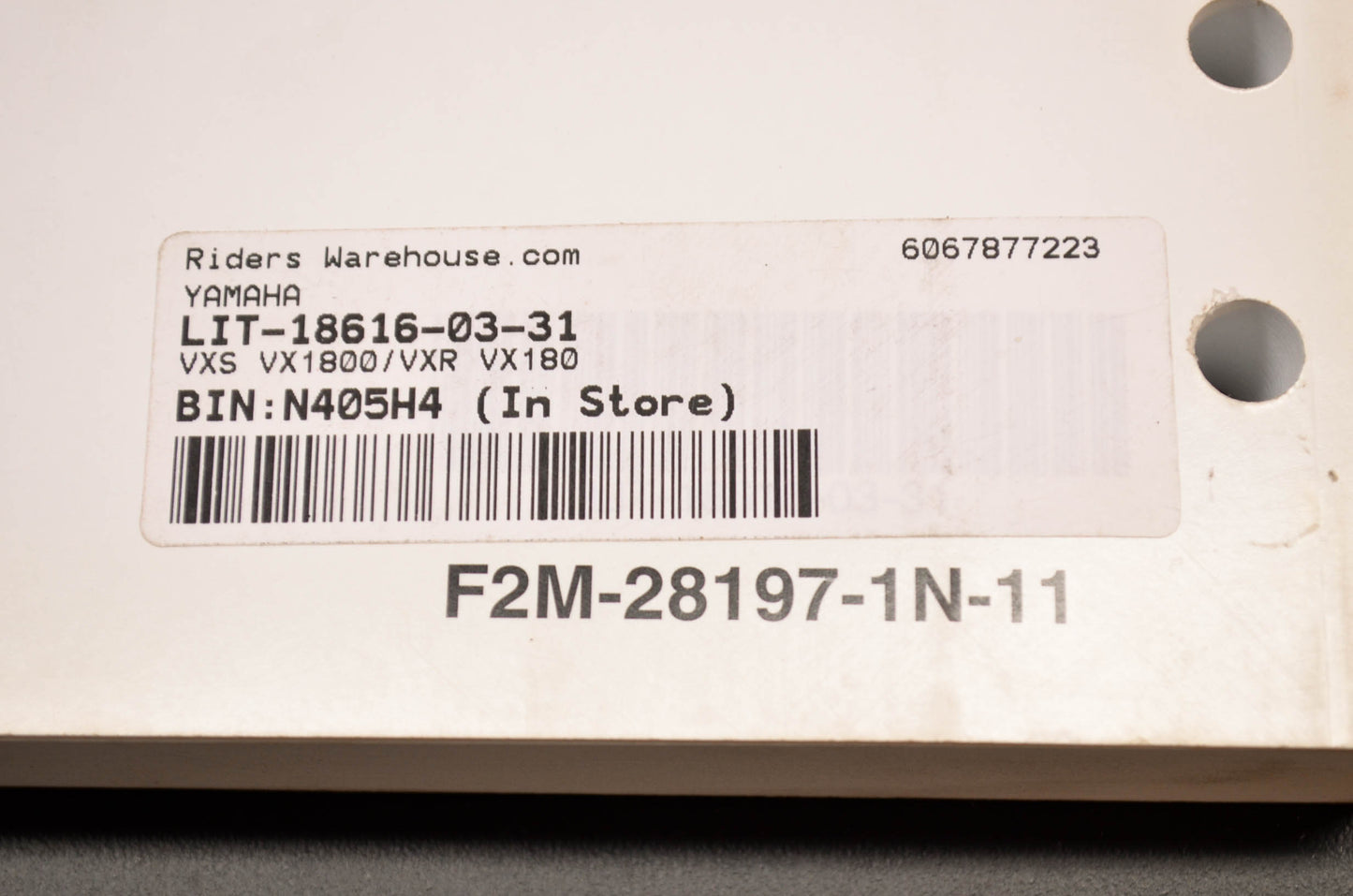 OEM Yamaha LIT-18616-03-31 Service Manual VXS VX1800/VXR VX180 NOS