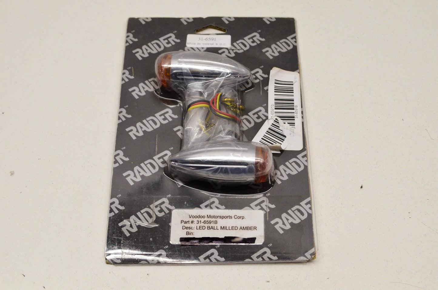 Raider 31-6591B Bullet Light Amber NOS
