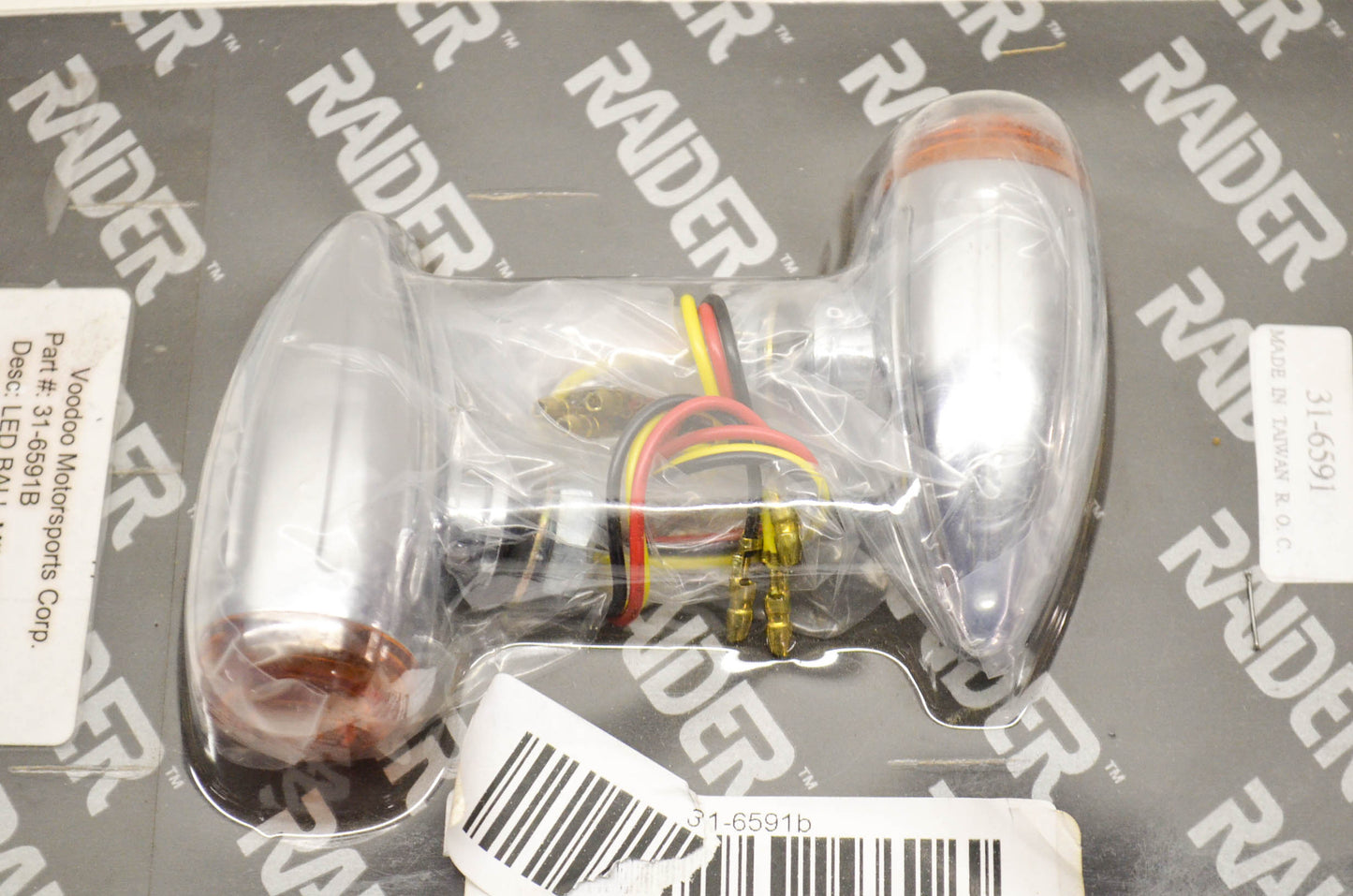 Raider 31-6591B Bullet Light Amber NOS