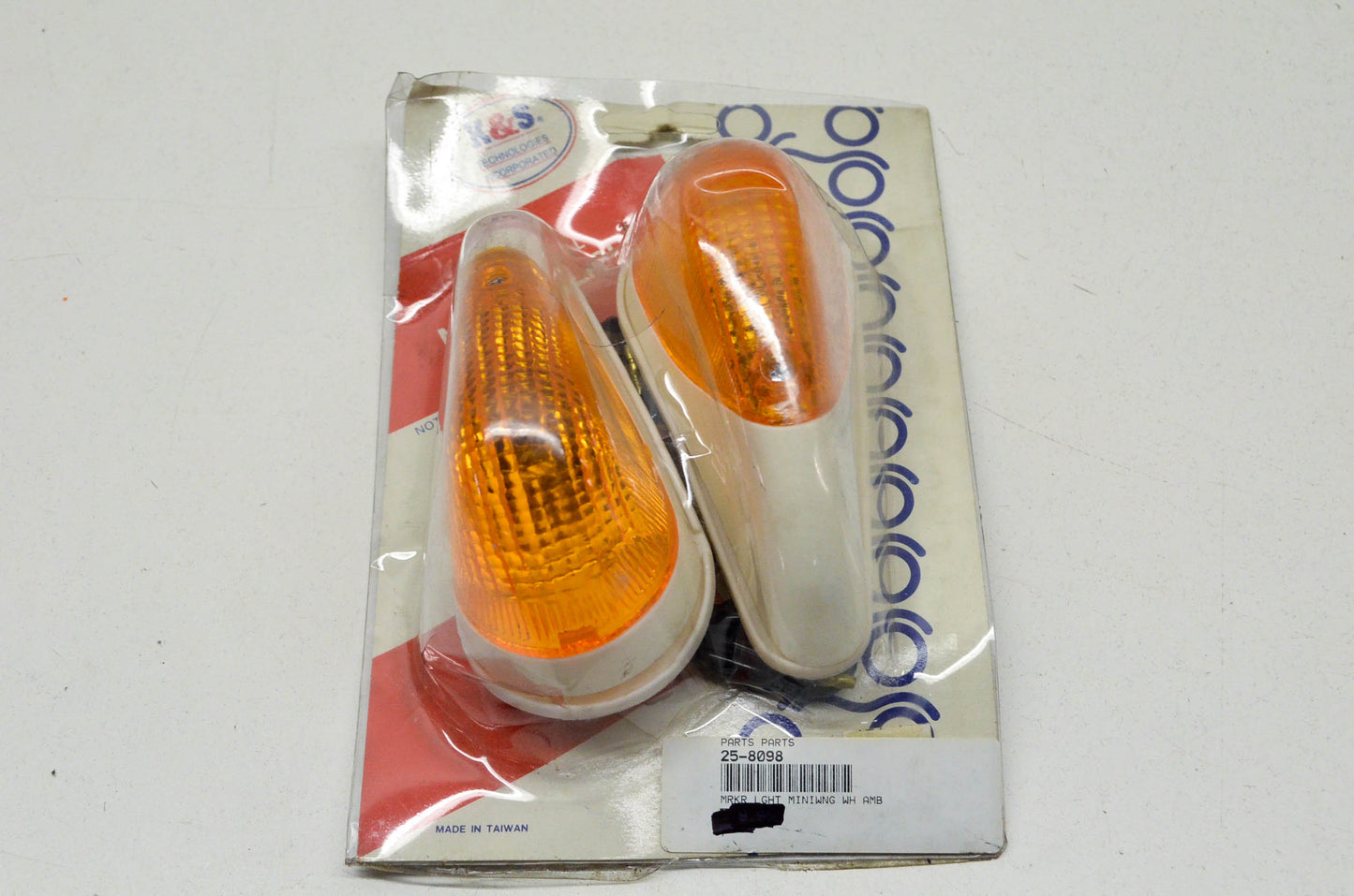 K&S 25-8098 Marker Light White/Amber NOS