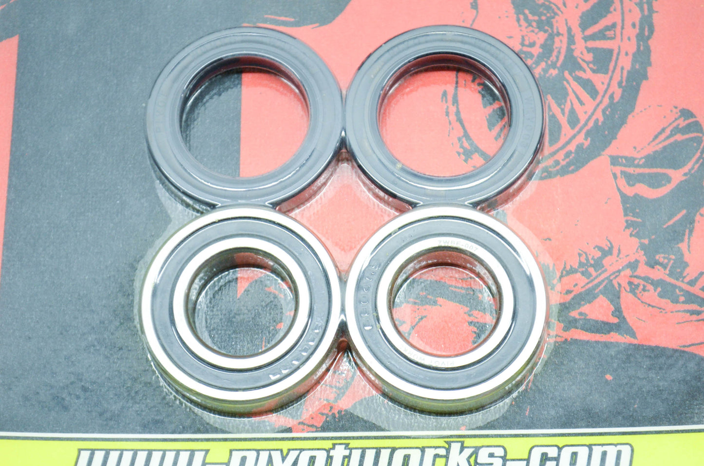 New Pivot Works Yamaha Front Wheel Bearing Kit NOS