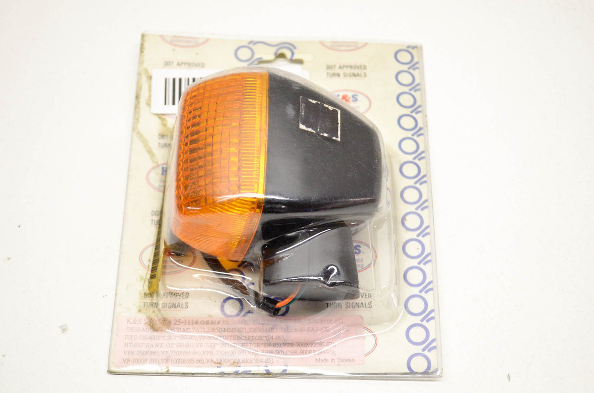 Bike Master 25-1114, 33650-MB2-601 Amber Turn Signal Honda. NOS