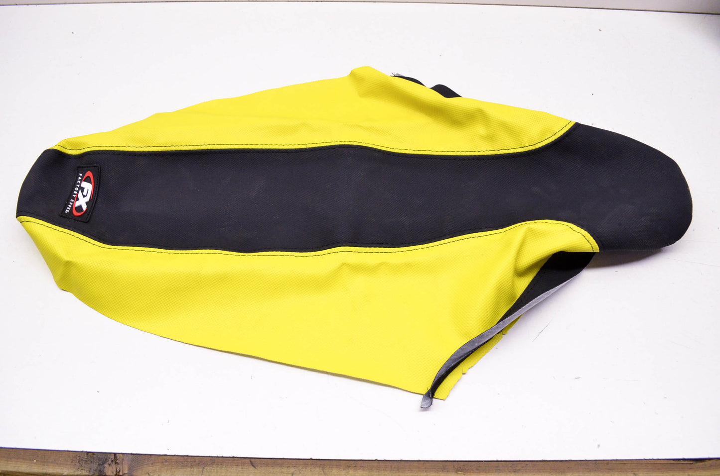 Factory Effex FX07-25414, 07-25414 Dual Grip Seat Cover Suzuki RM125 RM250 01-08