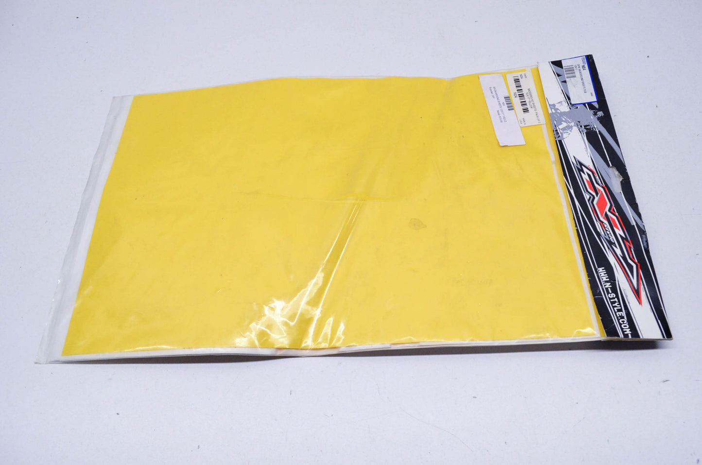 New N-Style Yellow Background Plate 12'x17' NOS