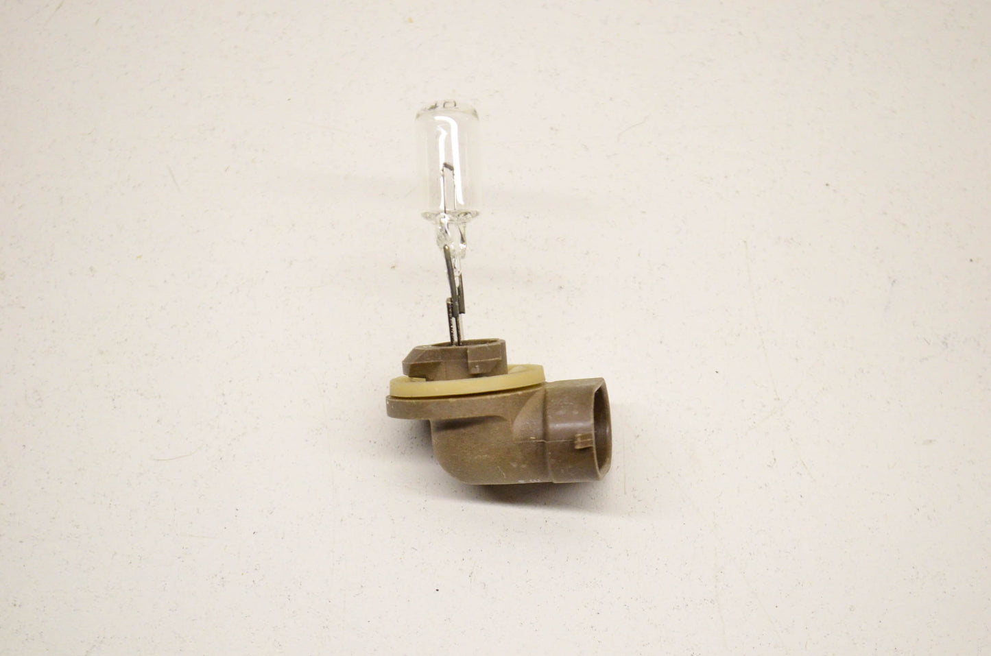 General Electric 304575, 894, 4030048 Light Bulb NOS