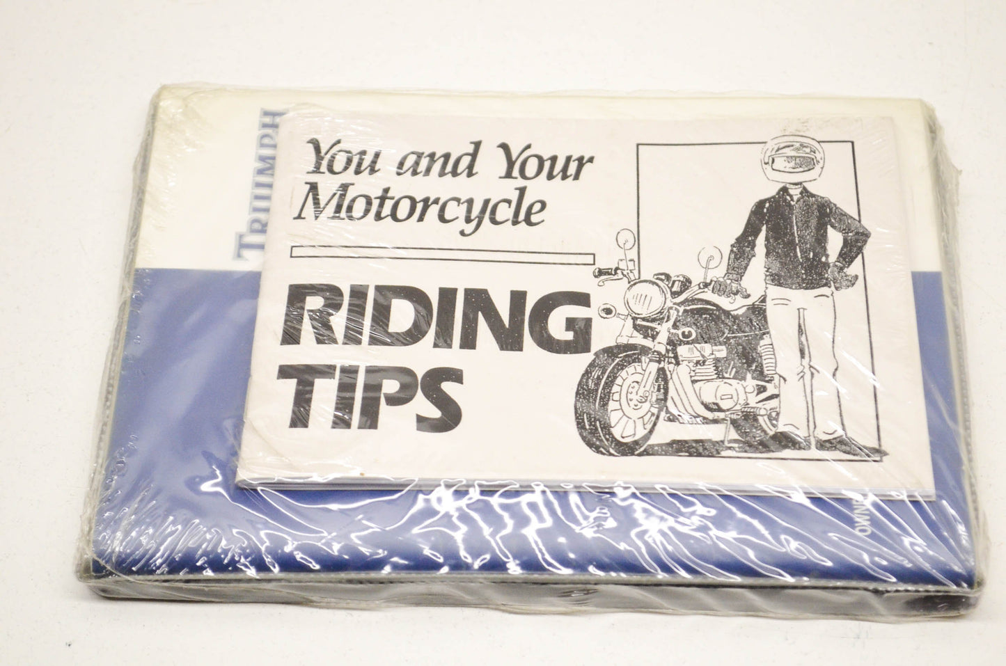 OEM Triumph T3850003 Owner's Handbook Assembly T806SP/LB. NOS